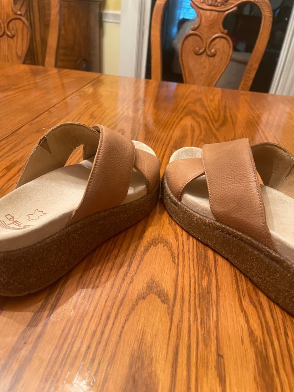 Dansko Women’s Tan Crisscross Slide Mules - Picture 6 of 6